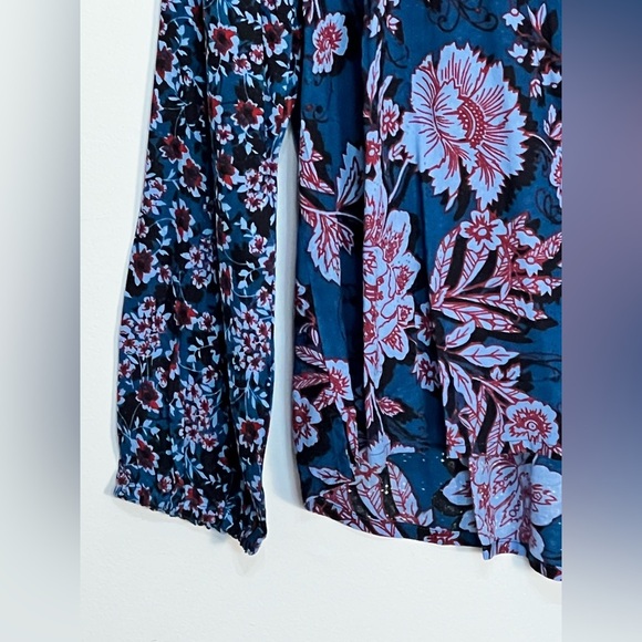 NWT Band Of The Free Josie Sapphire Mixed Print Long Sleeve Top Small - Picture 3 of 12